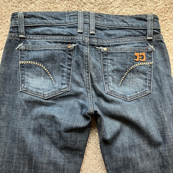 Joe’s Jeans Low Rise Bootcut Jeans - Picture 3 of 11